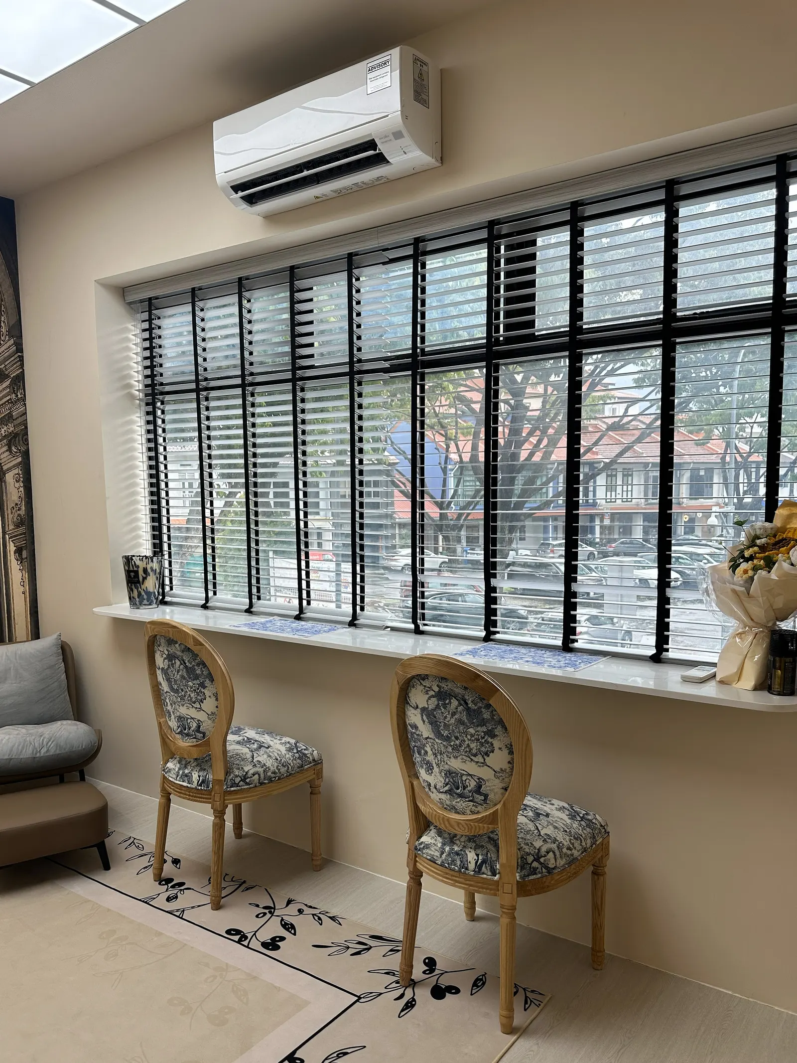 estiq Aesthetics — Commercial · Beauty renovation by Smart Reno